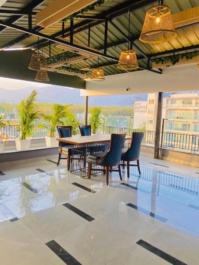 Aura Rooms Дехрадун Экстерьер фото