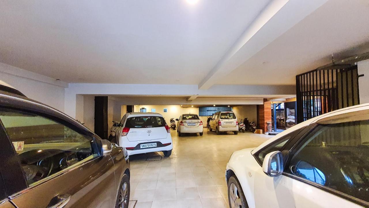 Aura Rooms Дехрадун Экстерьер фото