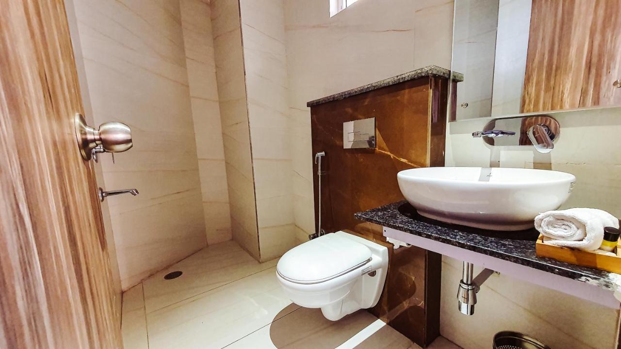 Aura Rooms Дехрадун Экстерьер фото